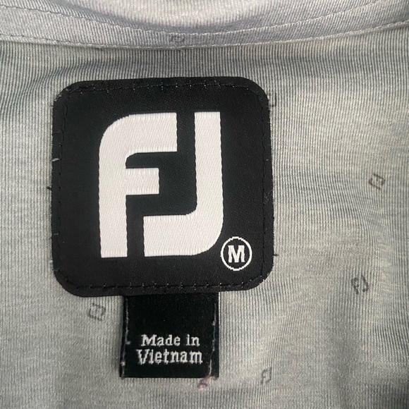 Mens Medium FootJoy Golf Polo (Has embroidered golf club) - Picture 3 of 3